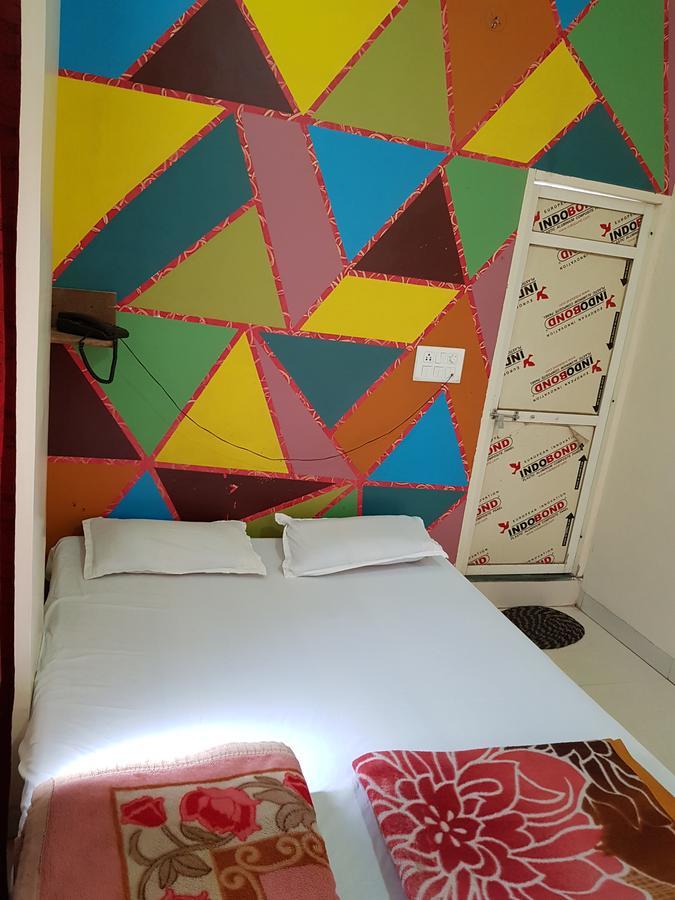 Hotel Shri Radhe Krishna Godarpura Exterior foto